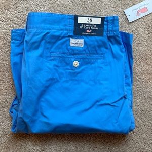 Men’s Vineyard Vine Shorts-Size 38